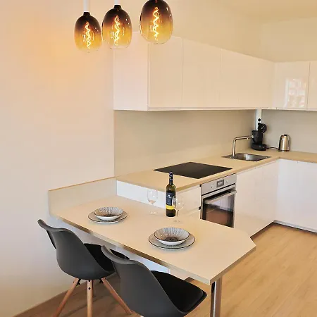 New Cozy 2 Pink 048 * Bratislava