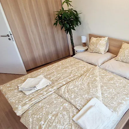 Apartman New Cozy 2 Pink 048 Pozsony
