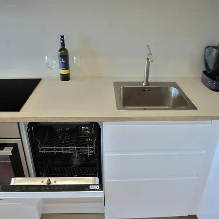 New Cozy 2 Pink 048 * Bratislava